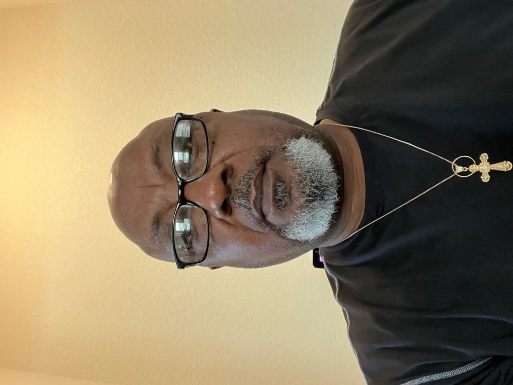 Gaddis, Simpson and Ayala catching up with the news!