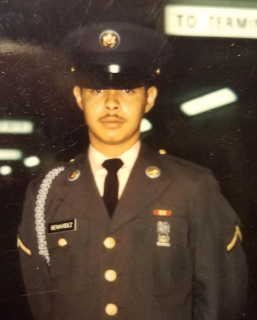 RM2(SW), USN, RETIRED AND WIFE